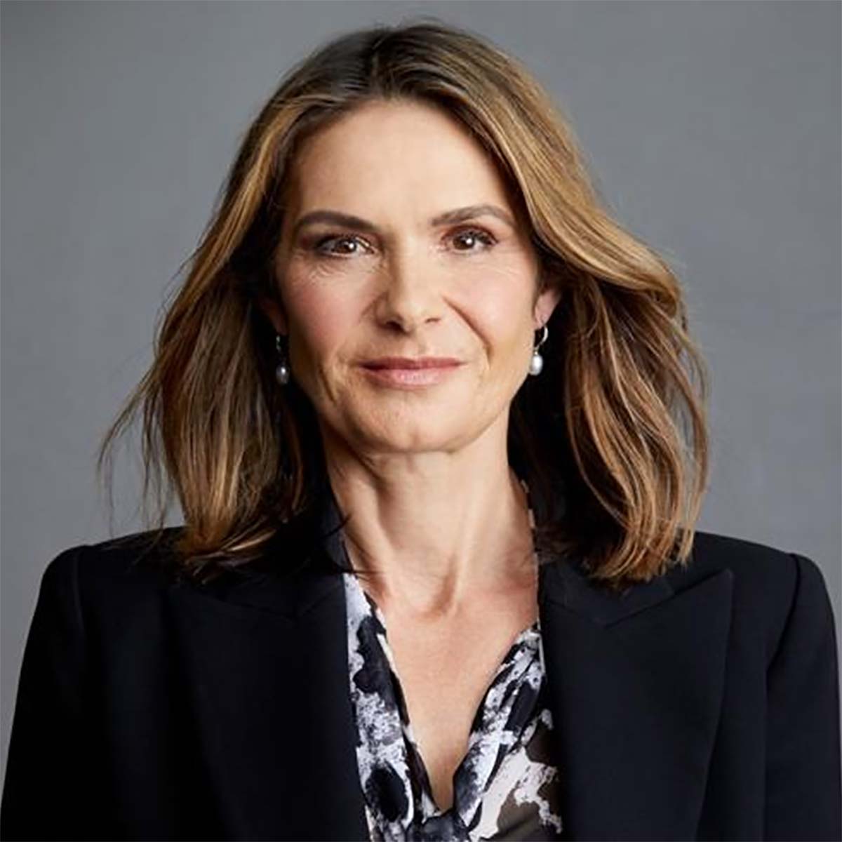 Elizabeth King